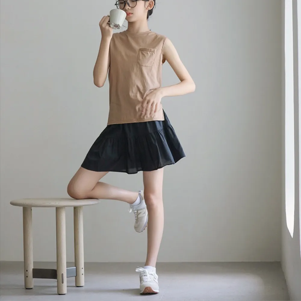日系 口袋背心 短款裙裤 套装 Patched Pocket Sleeveless Tops & Tier Ruffle Skort