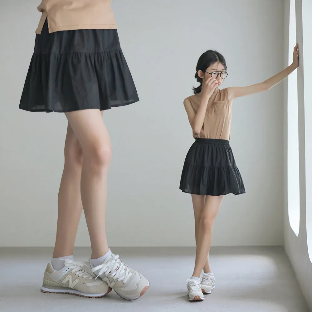 日系 口袋背心 短款裙裤 套装 Patched Pocket Sleeveless Tops & Tier Ruffle Skort