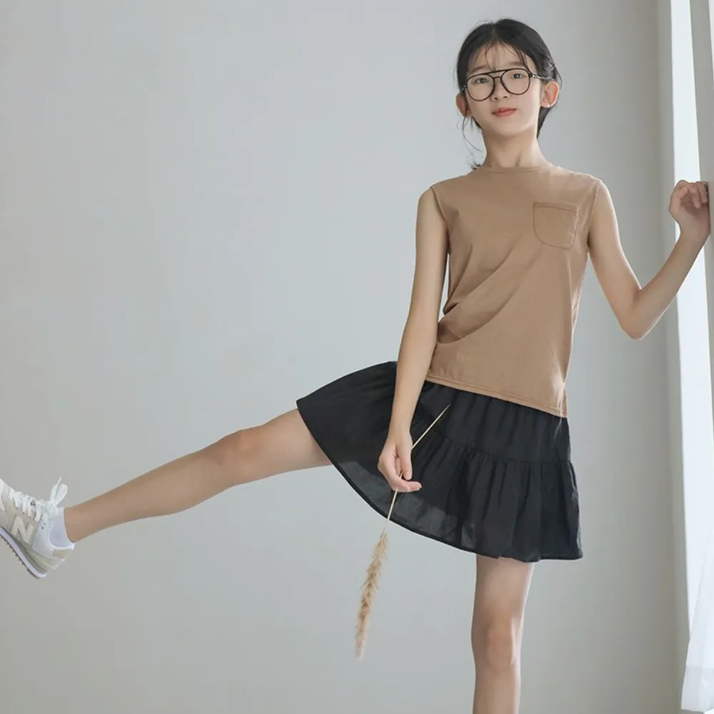 日系 口袋背心 短款裙裤 套装 Patched Pocket Sleeveless Tops & Tier Ruffle Skort