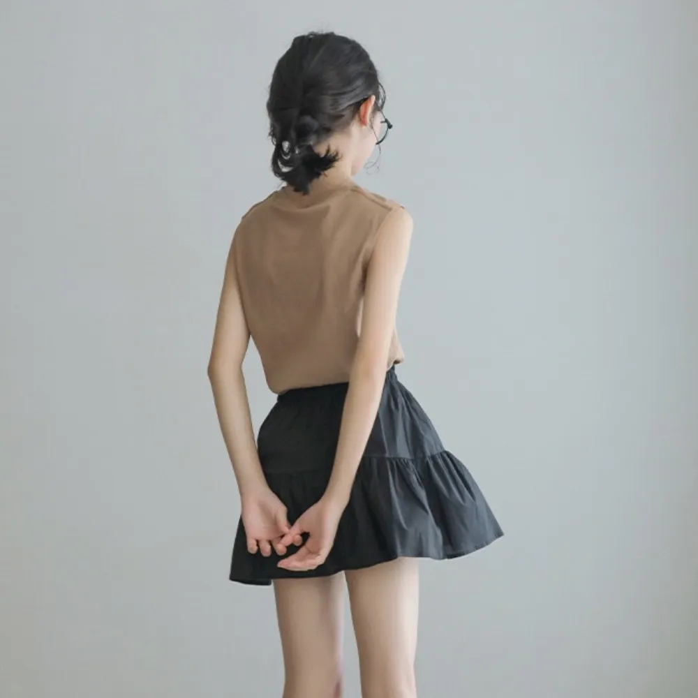 日系 口袋背心 短款裙裤 套装 Patched Pocket Sleeveless Tops & Tier Ruffle Skort