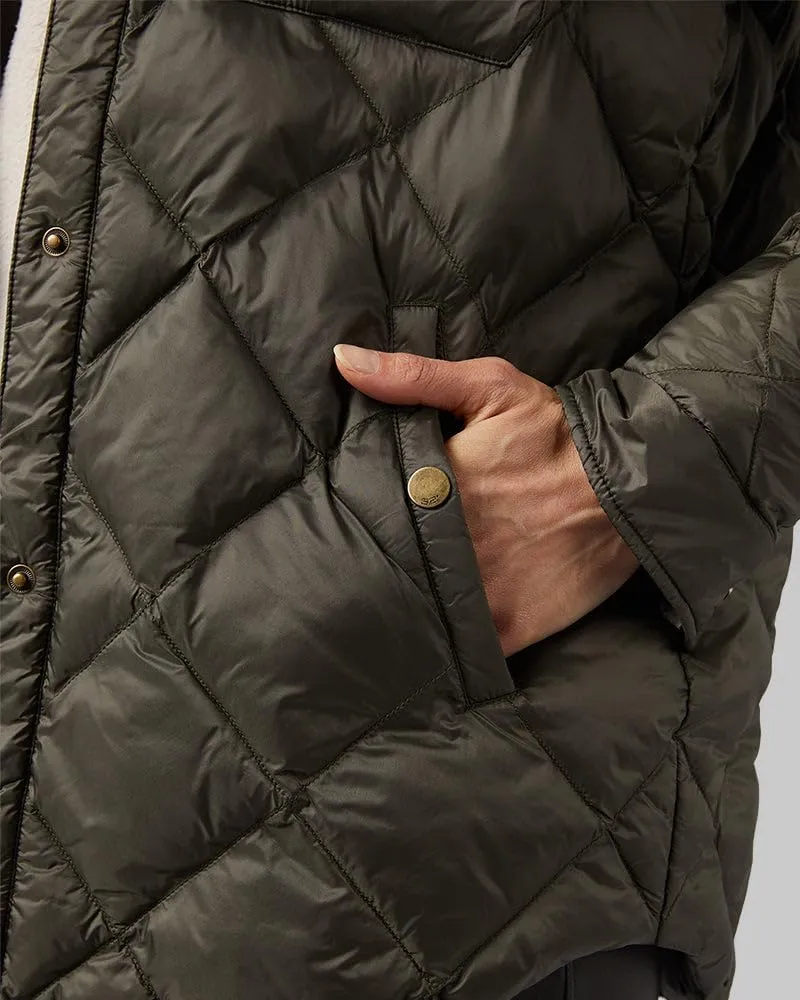 32 Degrees Women's Lightweight Recycled Poly-Fill Shirt Jacket | Quilted | Semi-Fitted | Snap Pockets
