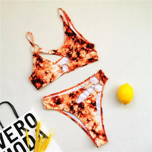 African-Inspired Floral Bikini: Sexy Cut-Outs and Chain Ring for a Bold Swimwear Look