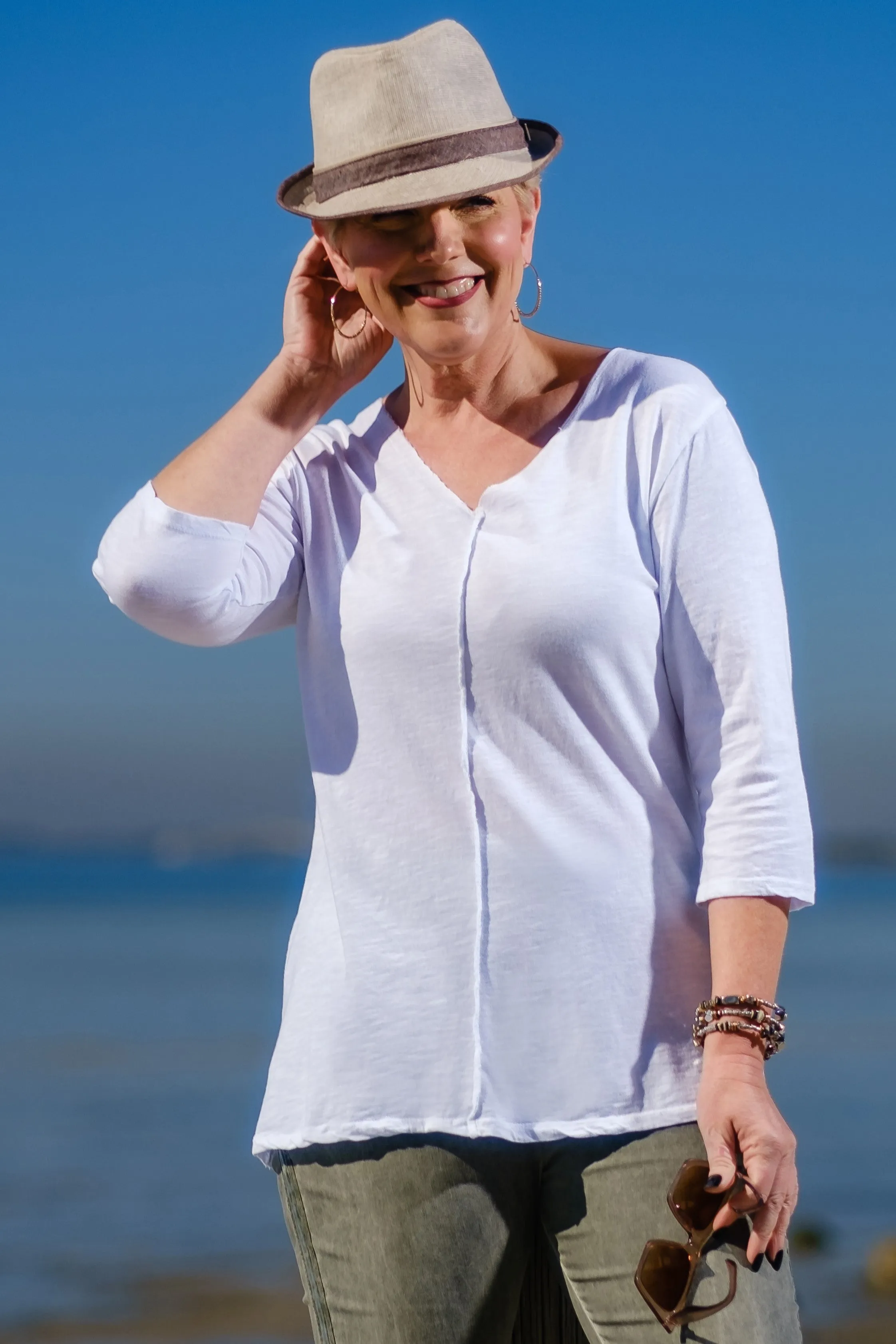 Andrea Center Seam Top (BQ151)