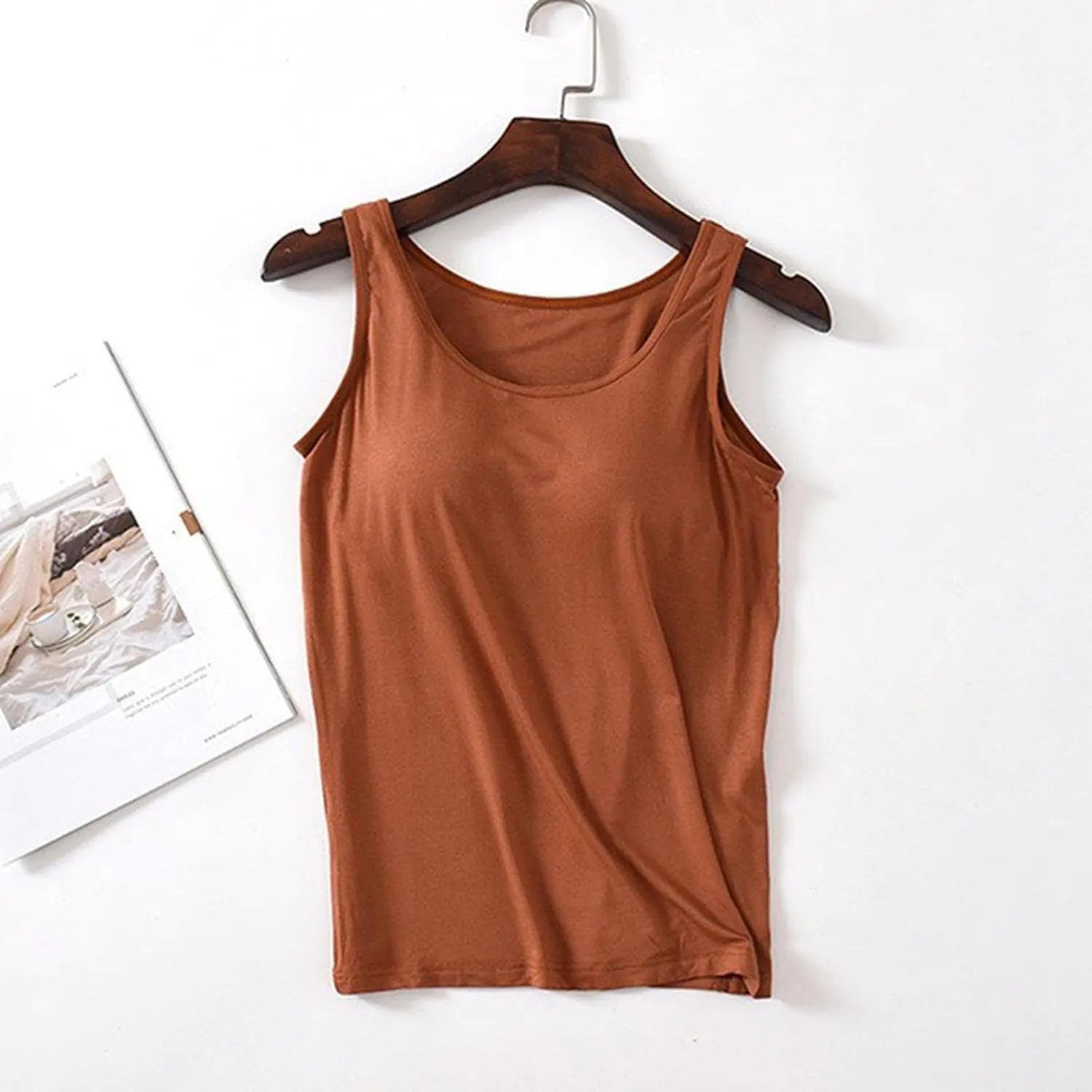 Built in Bra Tank Tops for Women Summer Sleeveless Ribbed Workout Basic Soft Camisoles Going Out Gym Spring Camis 2025