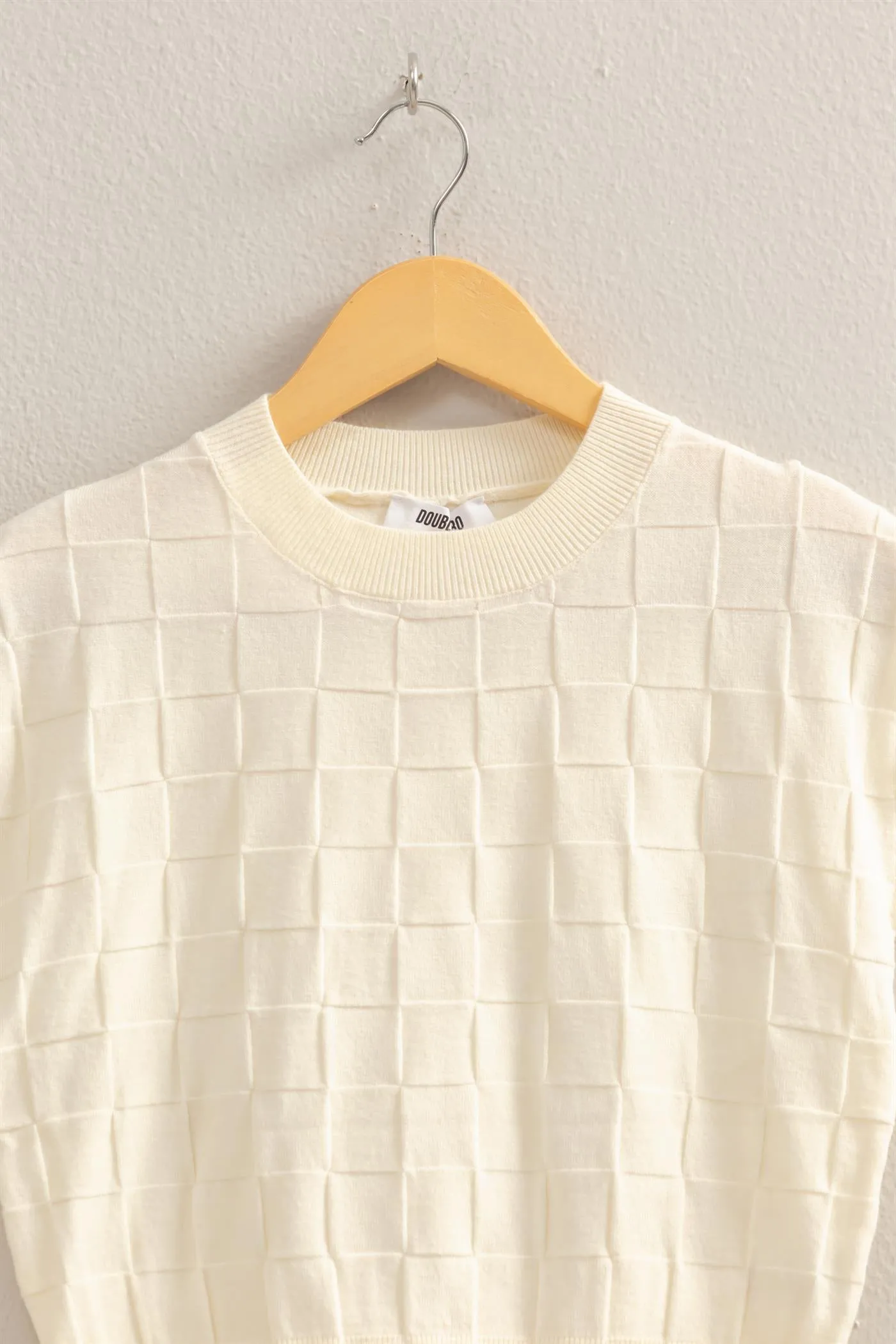 DZ25C250-Basketweave Short Sleeve Top