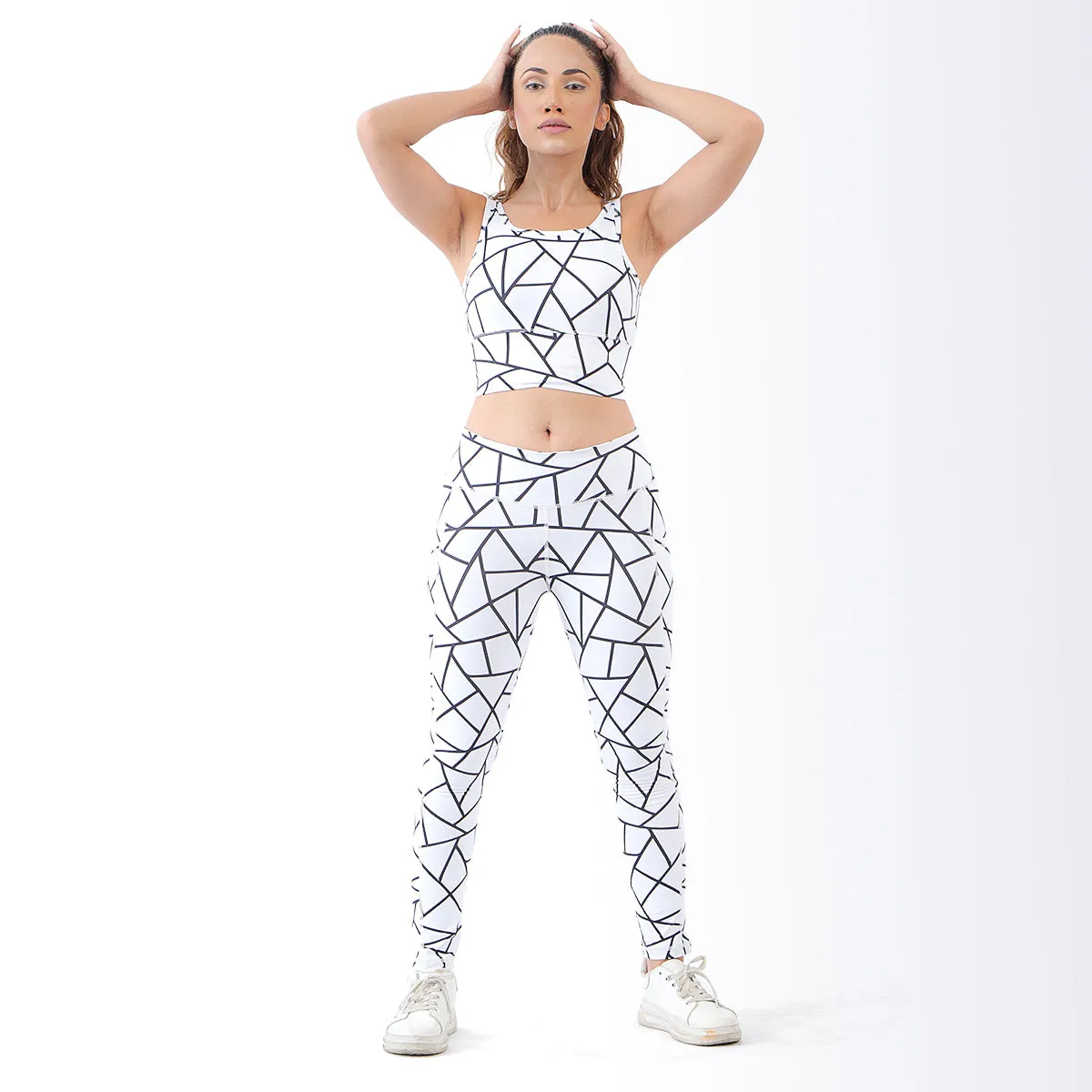 Enhance Linear Sports Bra & Leggings