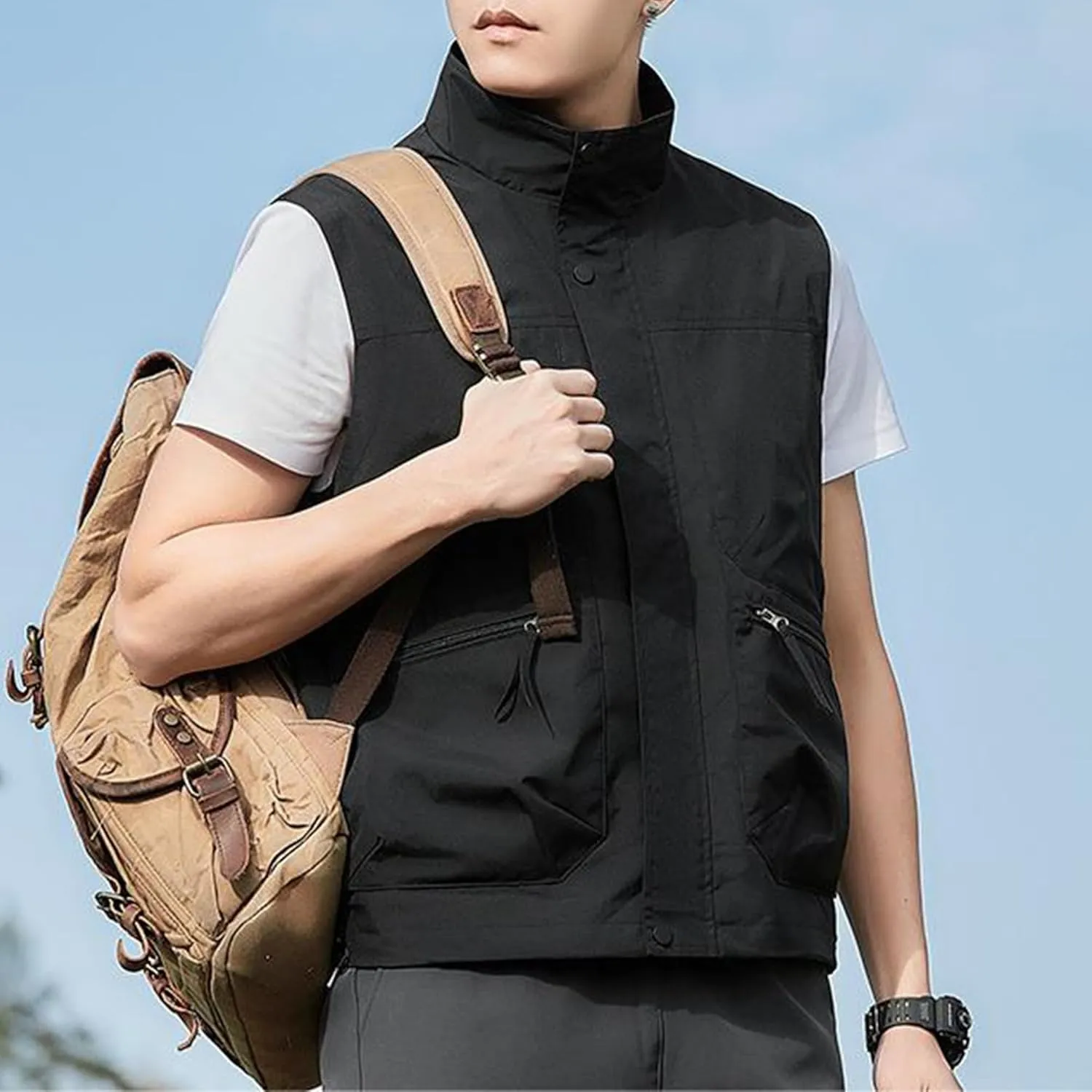 Hixiaohe Mens Vest Golf Outwear Windproof Lightweight Softshell Vest Photo Hiking Travel Work Sleeveless Jacket with Pockets