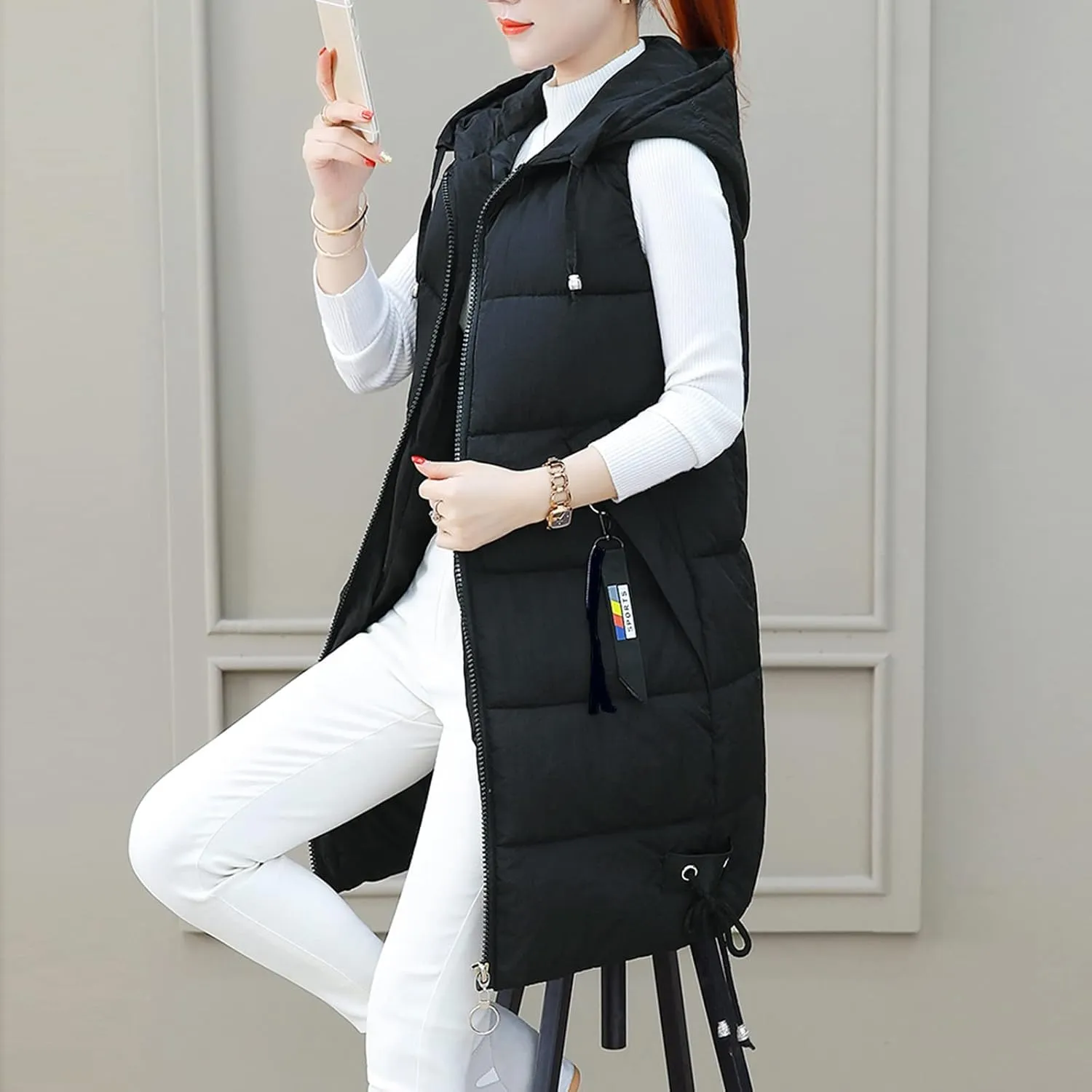 Muyise Women's Long Quilted Down Vest Sleeveless Hooded Jacket Winter Warm Padded Coat Outdoor Puffer Outerwear with Pockets