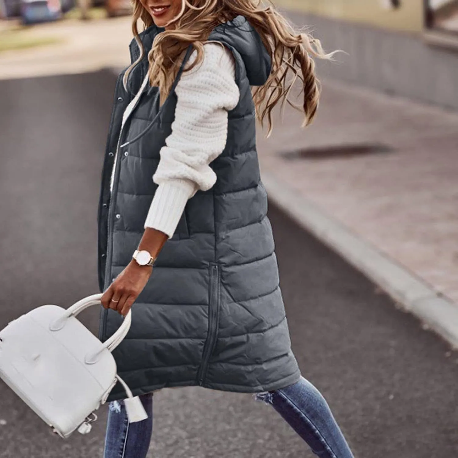 Muyise Women's Long Quilted Down Vest Sleeveless Hooded Jacket Winter Warm Padded Coat Outdoor Puffer Outerwear with Pockets