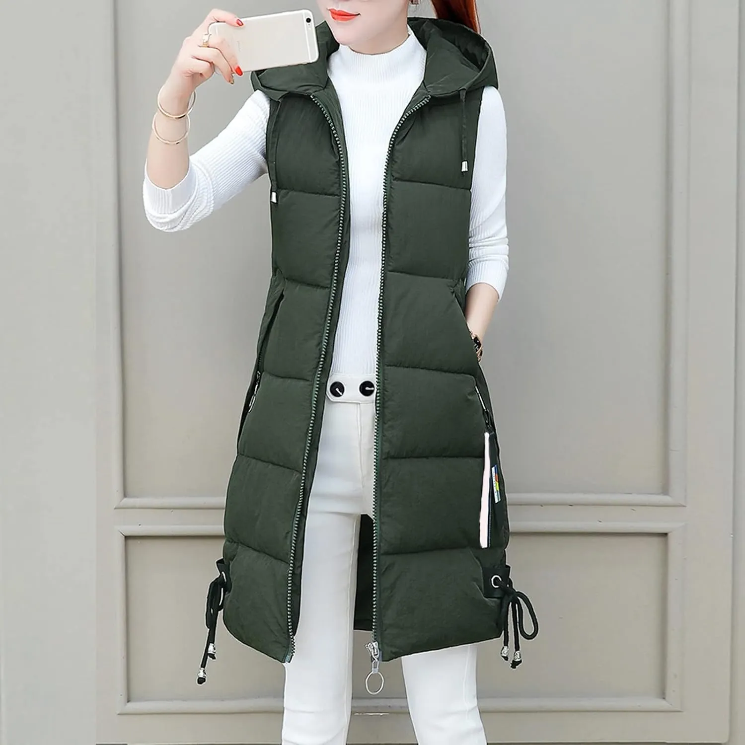 Muyise Women's Long Quilted Down Vest Sleeveless Hooded Jacket Winter Warm Padded Coat Outdoor Puffer Outerwear with Pockets