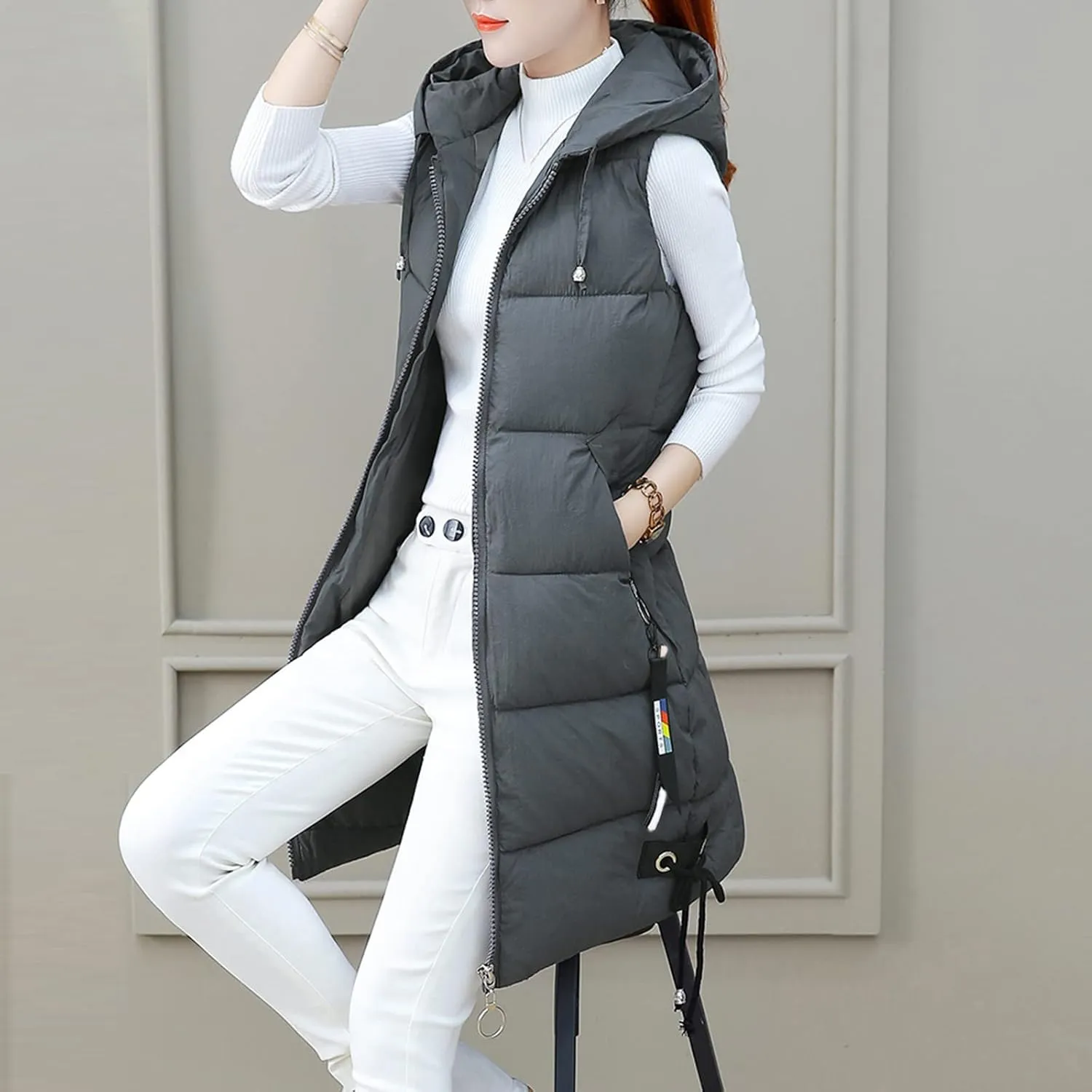 Muyise Women's Long Quilted Down Vest Sleeveless Hooded Jacket Winter Warm Padded Coat Outdoor Puffer Outerwear with Pockets