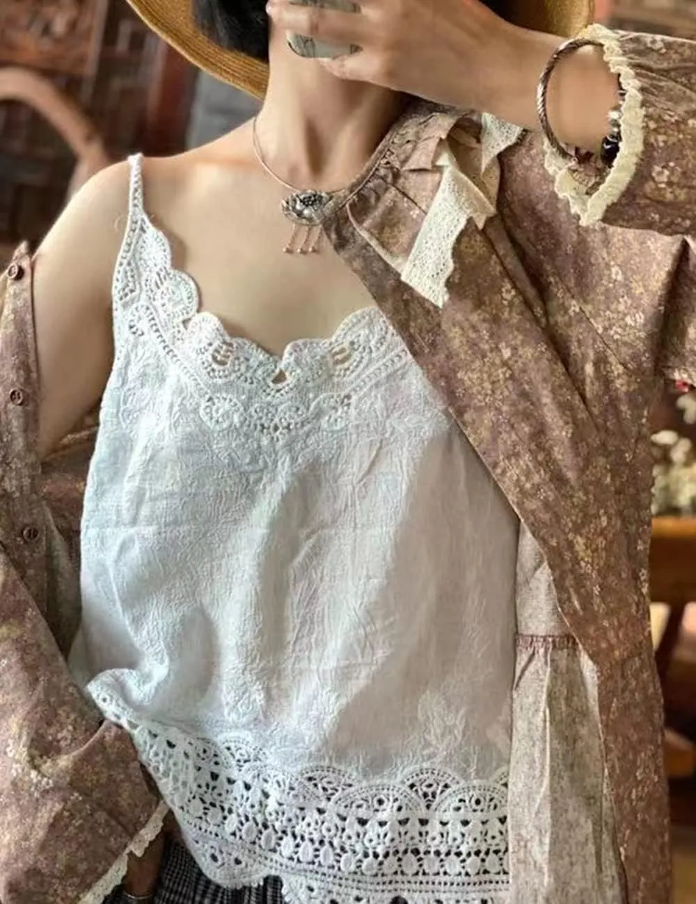 NFYM Women's V Neck Sleeveless Lace Embroidered Undershirt Cotton Spaghetti Strap Layering Camisole Cami Tank Top