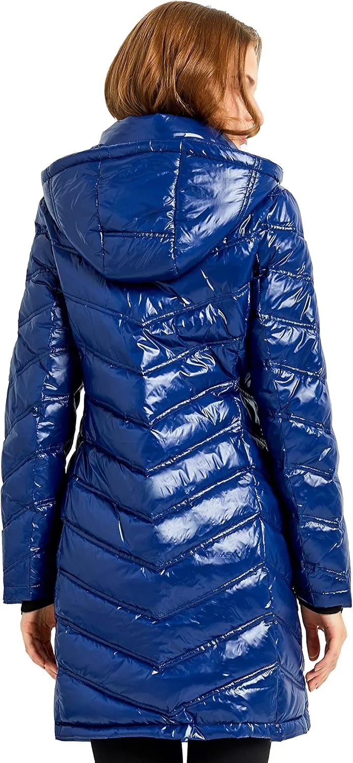 Orolay Women's Quilted Winter Long Down Coat Soft Hooded Puffer Jacket