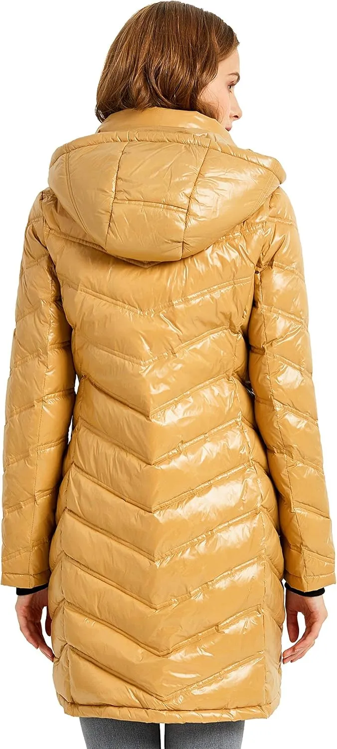 Orolay Women's Quilted Winter Long Down Coat Soft Hooded Puffer Jacket