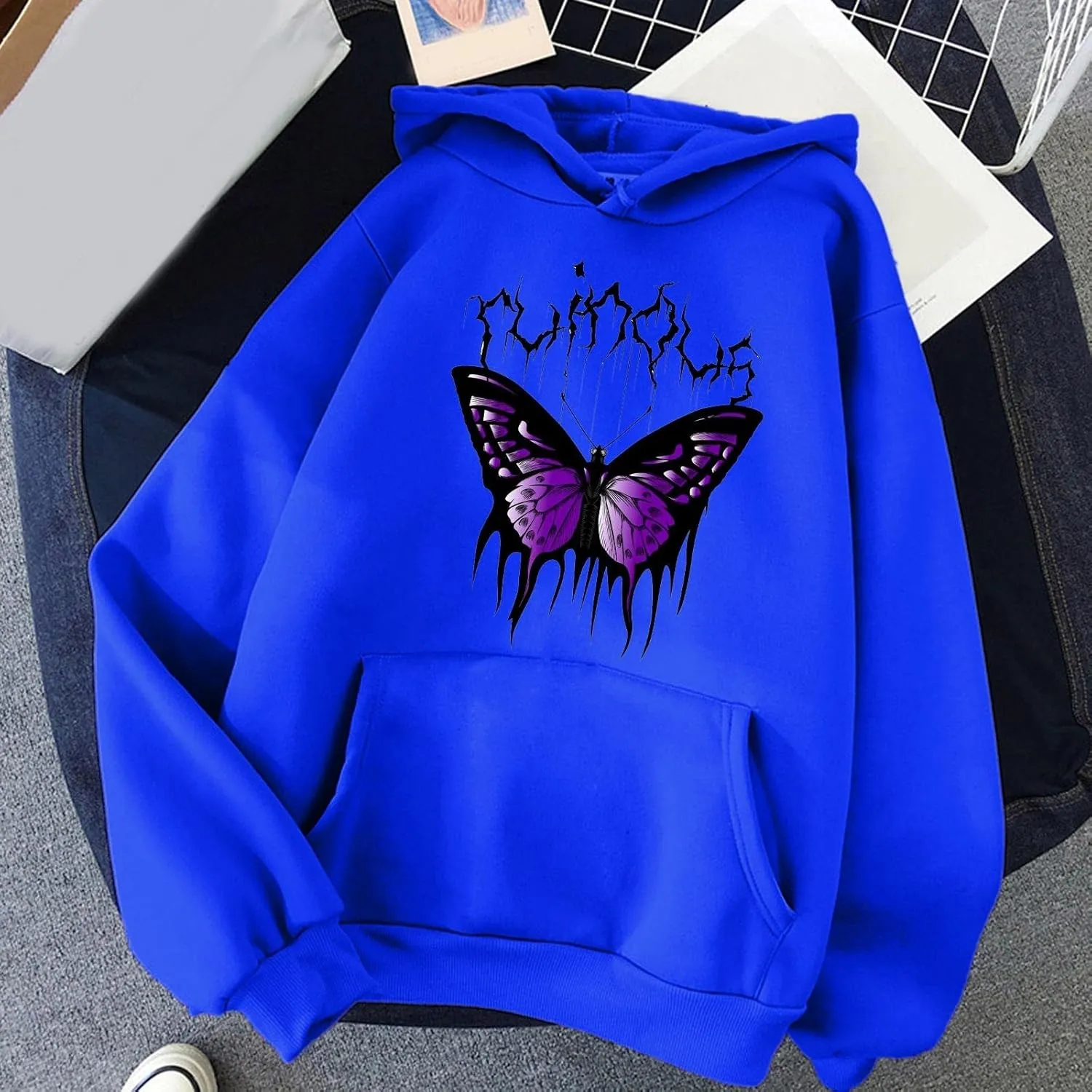 Oversized Sweatshirt For Womens Graphic Butterfly Print Fall Casual Hoodie Drawstring Sweatshirt Pullover With Pockets