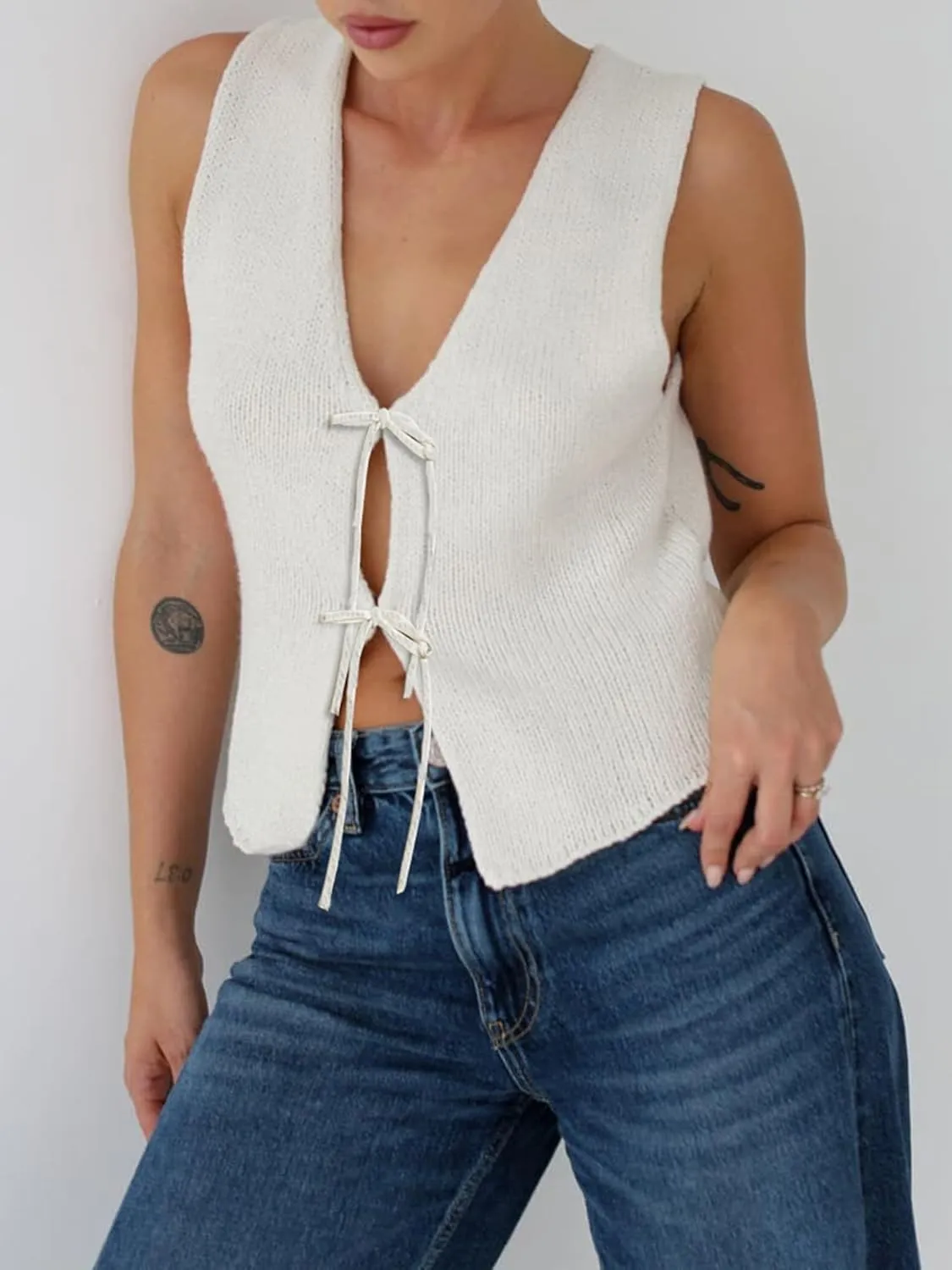 Sunloudy Women Knit Vest Tops Sleeveless Tie Front Crochet Vest V Neck Vintage Crop Sweater Tank Going Out Streetwear