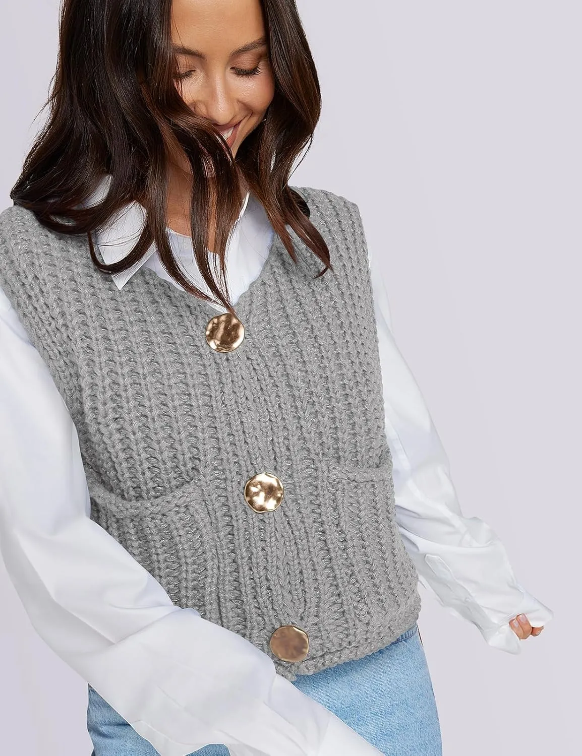 UEU Womens Chunky Sweater Vest Button Down Sleeveless Cardigan V Neck Crop Crochet Knit Tops 2025 Fashion Trendy Clothes