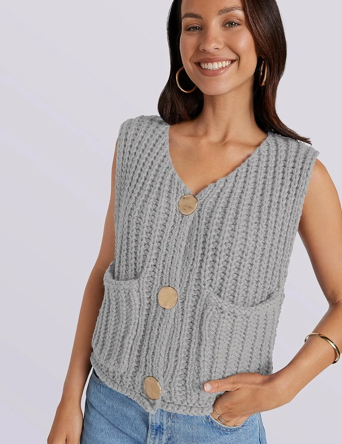 UEU Womens Chunky Sweater Vest Button Down Sleeveless Cardigan V Neck Crop Crochet Knit Tops 2025 Fashion Trendy Clothes