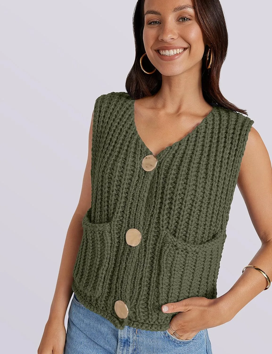 UEU Womens Chunky Sweater Vest Button Down Sleeveless Cardigan V Neck Crop Crochet Knit Tops 2025 Fashion Trendy Clothes