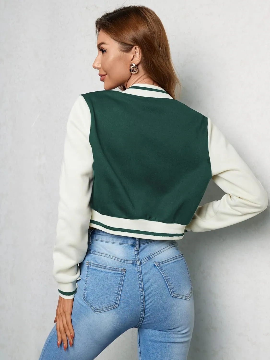 WDIRARA Women's Letter Print Crop Varsity Jackets Letterman Long Sleeve Bomber Jacket